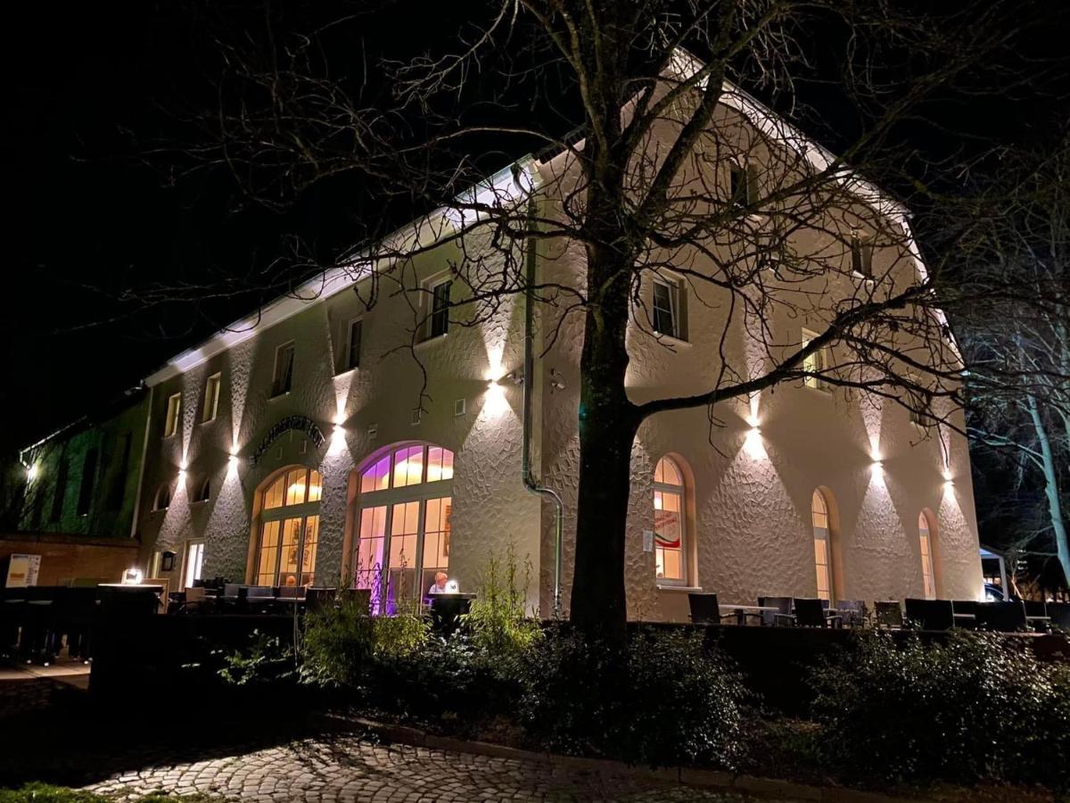 Eschberger Hof Hotel Saarbrucken Bagian luar foto
